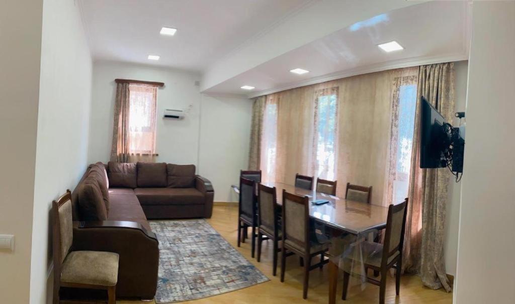 Green Garden B&B 迪利然 外观 照片